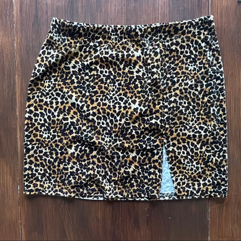 Velvet Cheetah Print Skirt